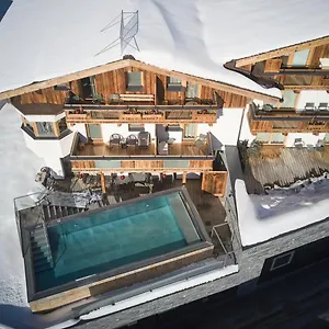 Hotel Astrid, Saalbach