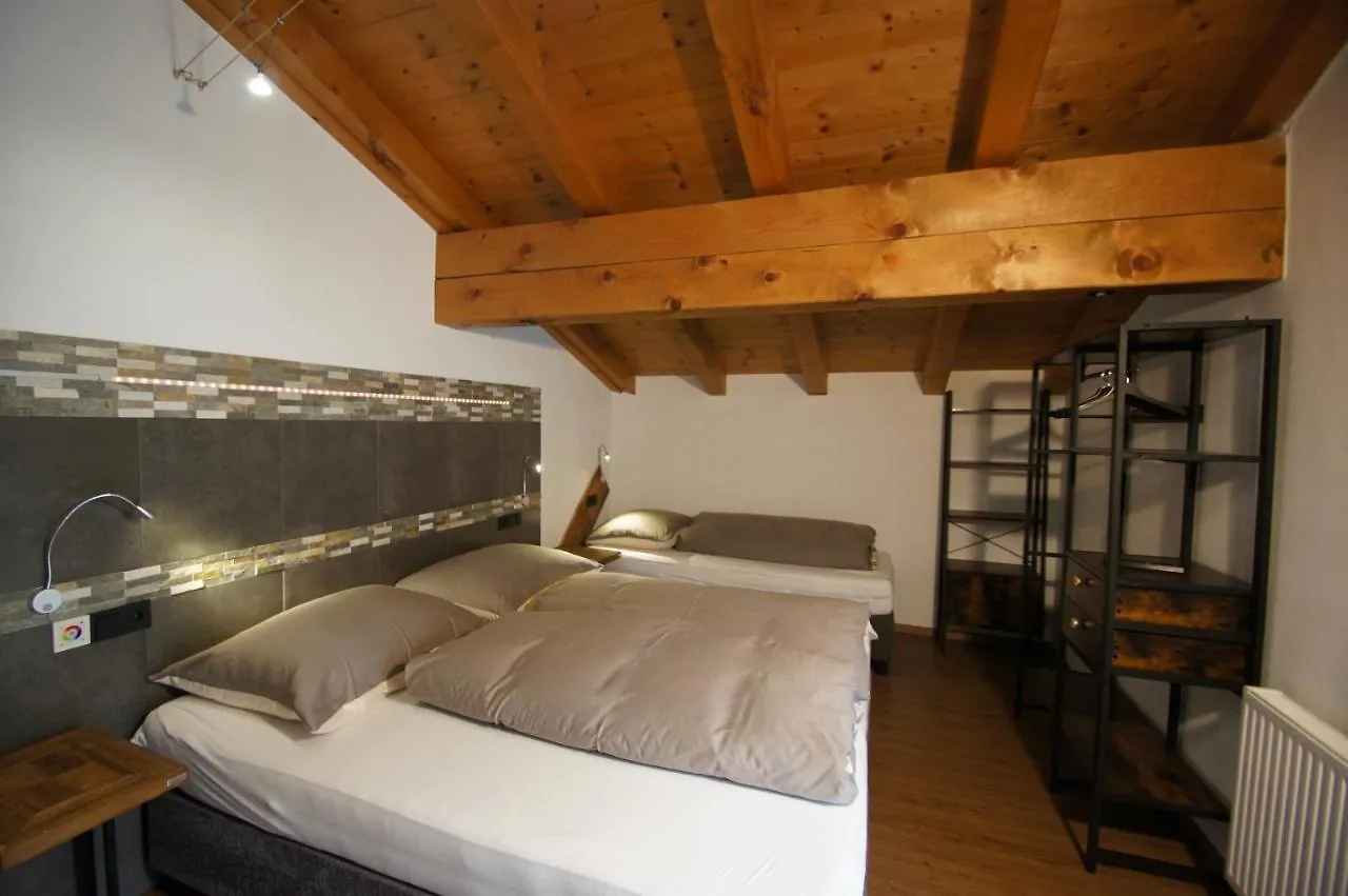 Bed & Breakfast Haus Eder Steiner Guest House Saalbach-Hinterglemm Austria
